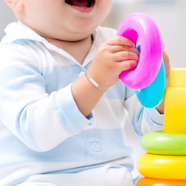 Zilveren baby armband