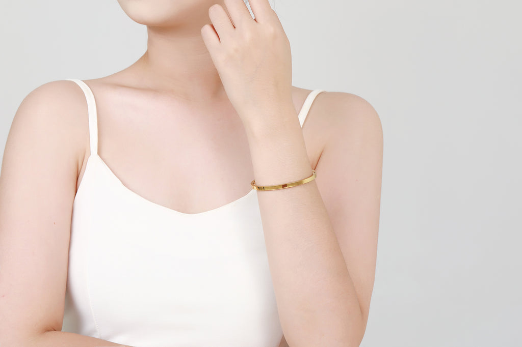 Stainless steel bangle goldplated