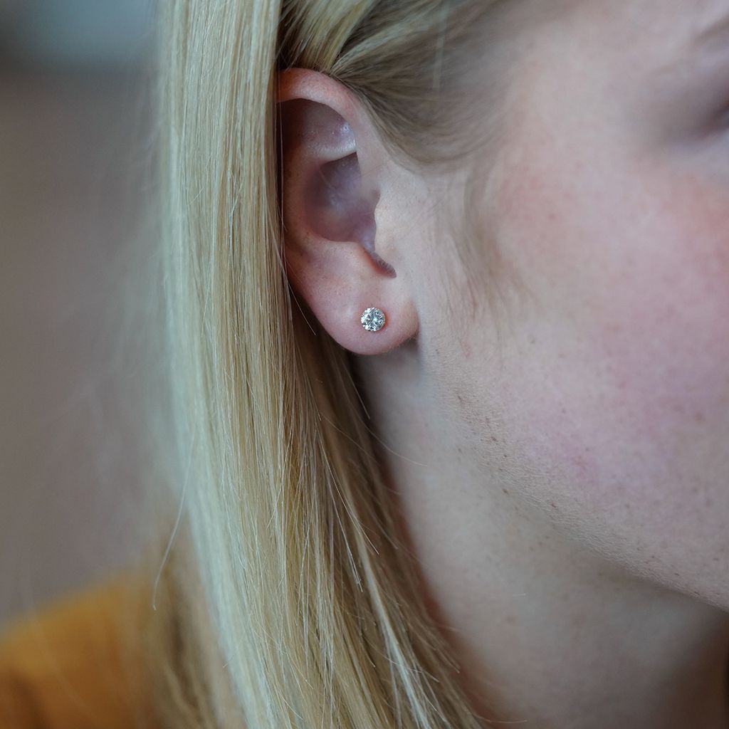 14K Gouden Oorstekers – 0.60 ct Lab Grown Diamant